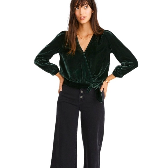 Madewell Velvet Wrap Top Plunge V Neck in Green Size Small - Picture 3 of 15